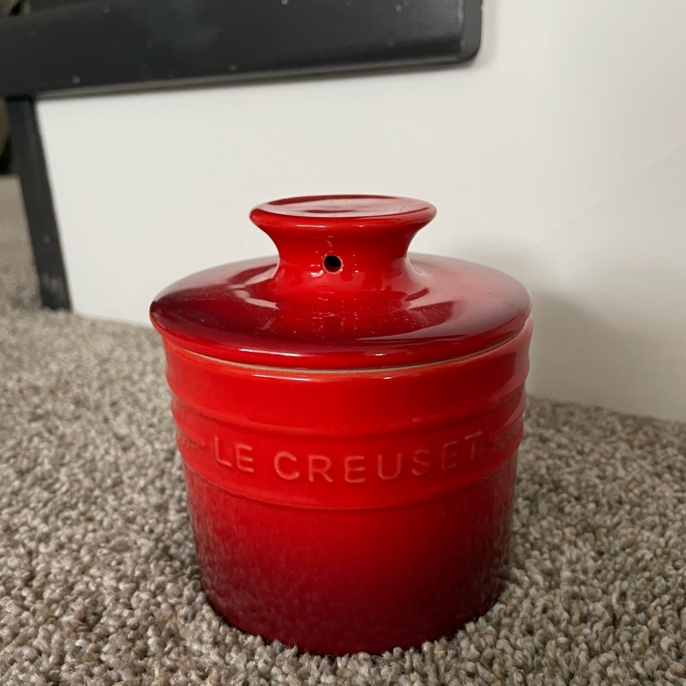 Le Creuset Red Butter Bell / Crock